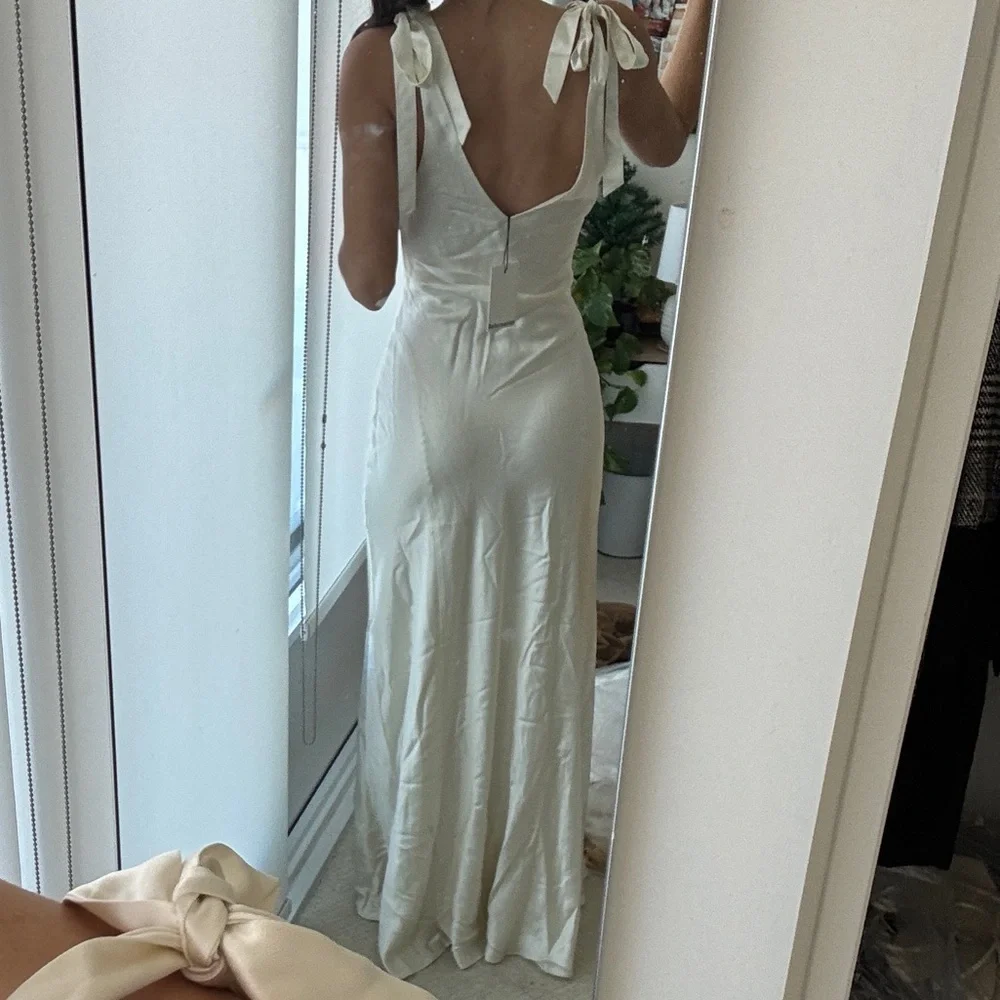 NWT Reformation Pernille Silk Dress - S - Ivory Bridal Silk - Picture 8 of 8